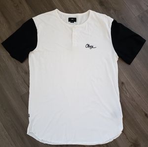 Obey baseball style short sleeve tshirt size m